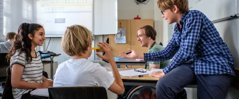 Ein Schüler im Rollstuhl an der inklusiven Sophie-Scholl Schule in Berlin.