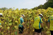 Teilnehmer*innen der MUT-TOUR bei einer Pause